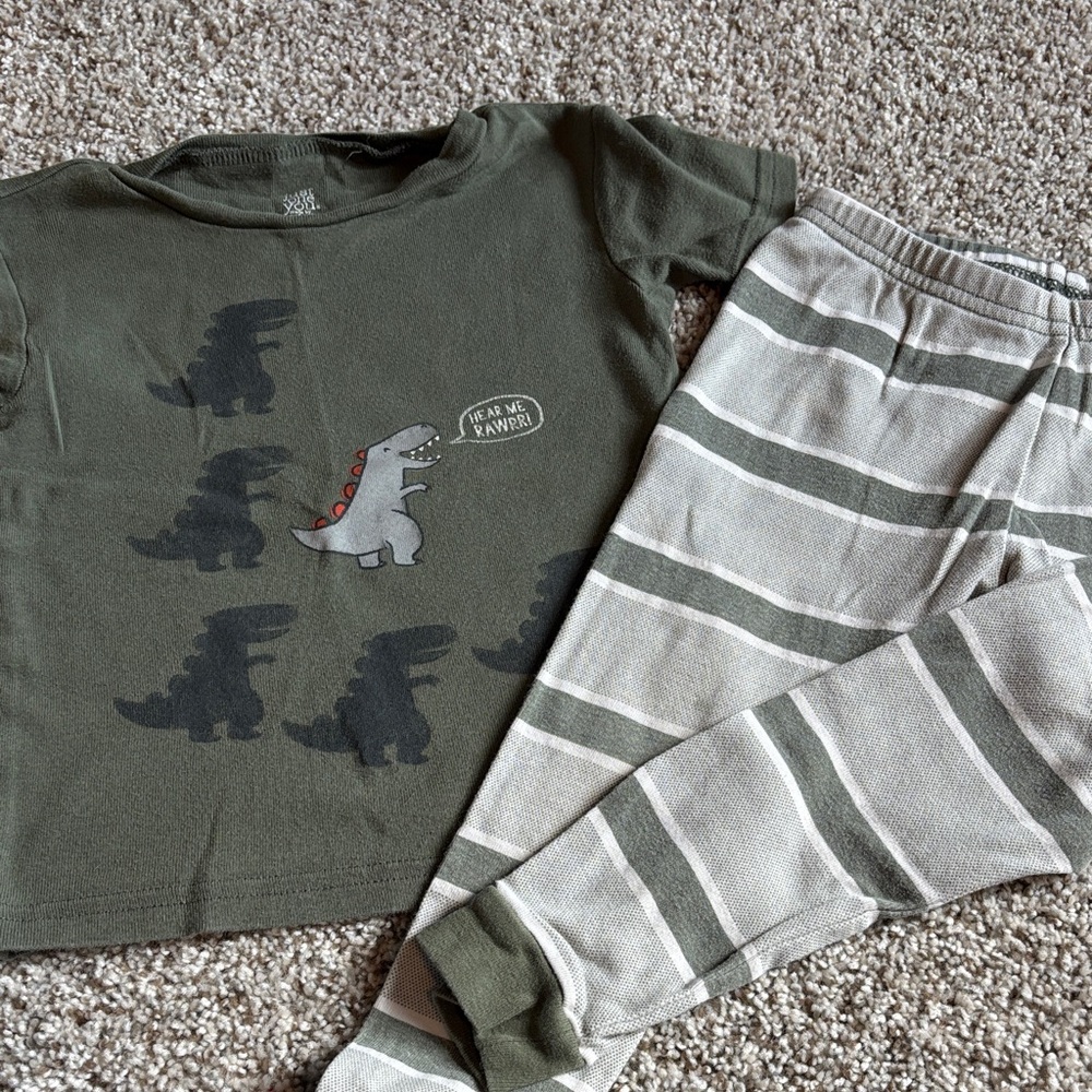 3T dinosaur pajama set
